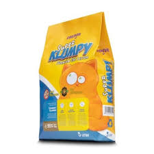 A bag of Super Klumpy cat litter, a premium clumping formula made from bentonite.
