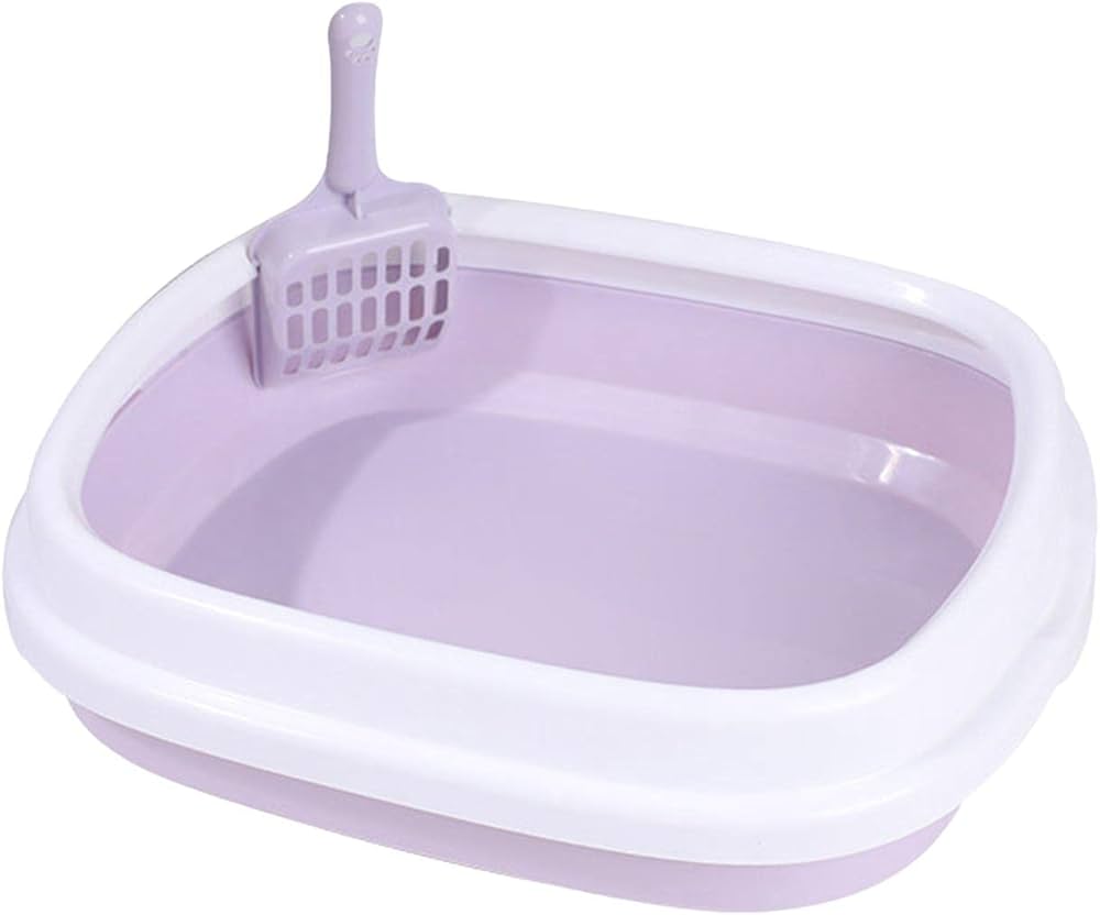 no-spill-litter-tray-with-ring-scoop A no-spill cat litter tray with a ring design and a scoop, made from durable, odor-control plastic for kittens and adult cats.